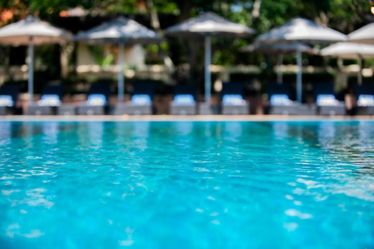 The Capital Zimbali 호텔 발리토 외부 사진 The pool at the hotel